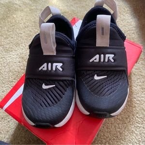 NIKE AIR MAX 270 EXTREME